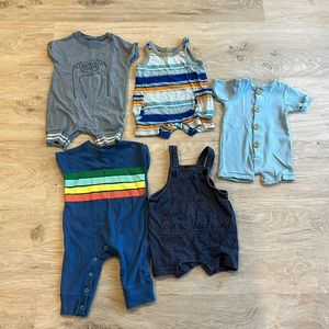 Set of 5 baby boy rompers